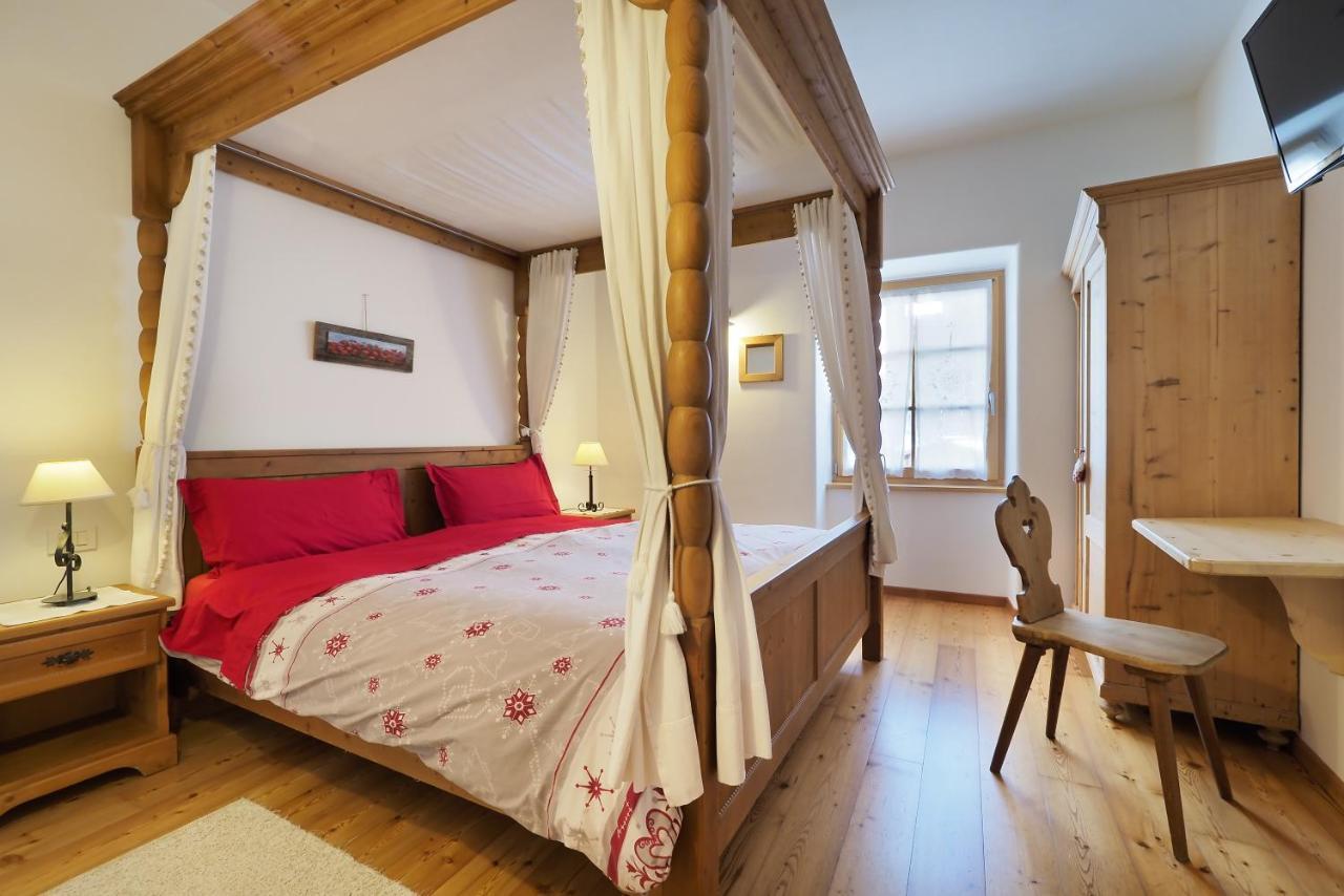 Maso Vaia Bed & Breakfast กาวาเลเซ ภายนอก รูปภาพ