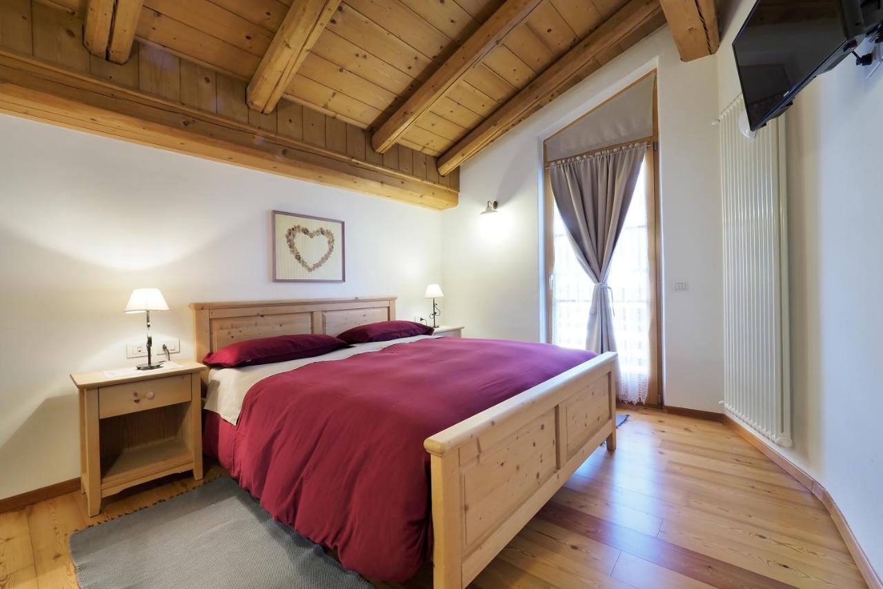 Maso Vaia Bed & Breakfast กาวาเลเซ ภายนอก รูปภาพ